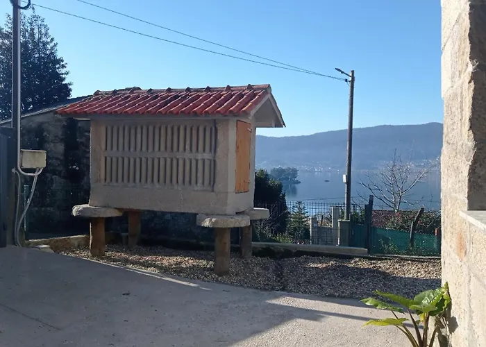 Casa Loural 別荘 レドンデーラ